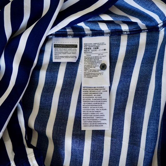 Levis - Half Tie Sleeve Blouse Navy Blue White Striped Size XS - Picture 6 of 11